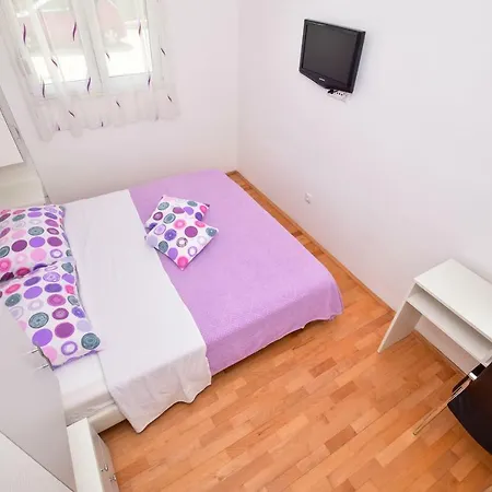 G.v. Apartment